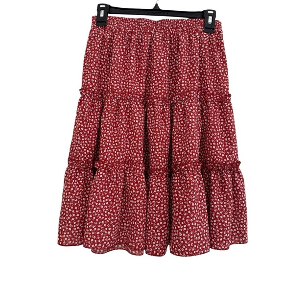 SHEIN Red Floral Skirt Tired Mini Lightweight Fairy Size M - Picture 3 of 7
